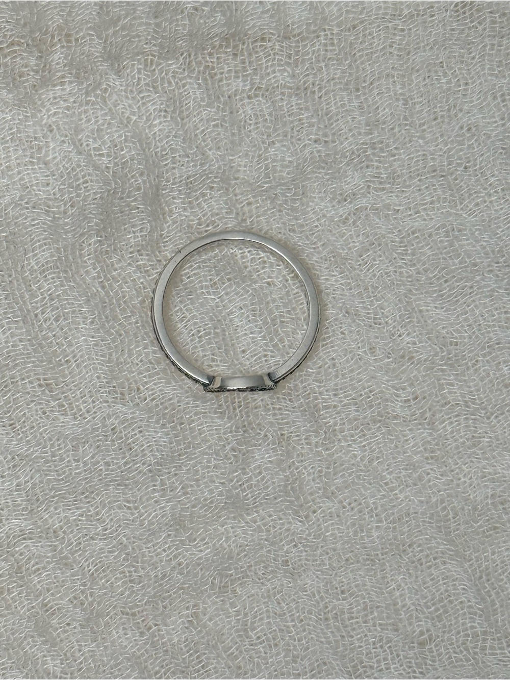 925 Sterling Silver Crescent Moon Band Ring in Silver, Size 7 - Picture 2 of 3